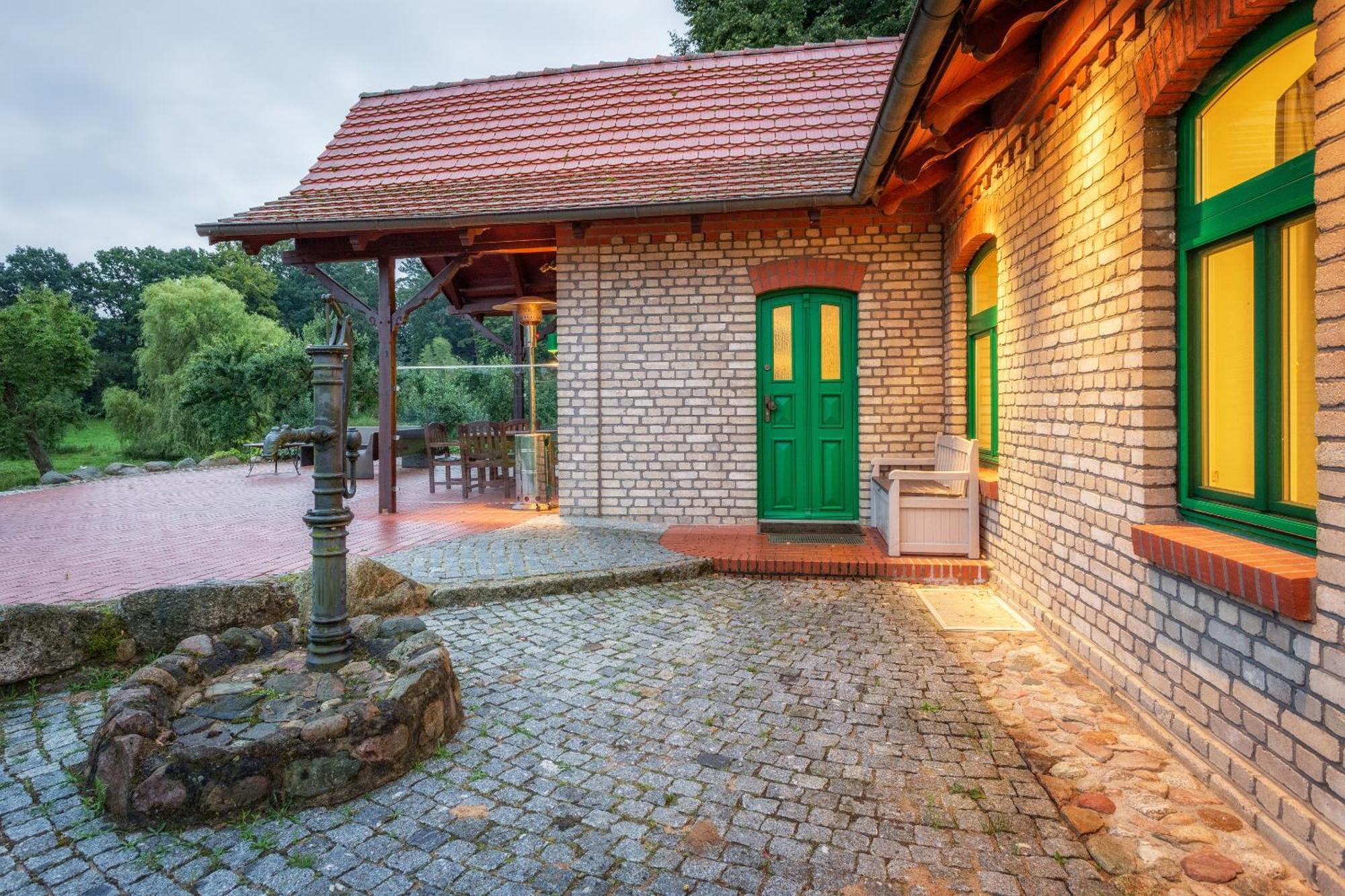 J1 Idyllisches Ferienhaus Mit Seeblick Julchendorf المظهر الخارجي الصورة