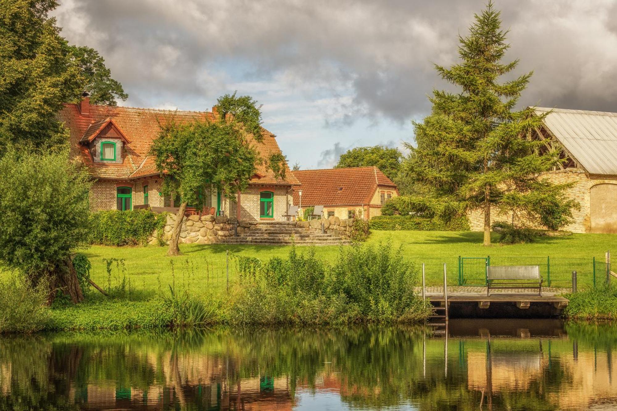 J1 Idyllisches Ferienhaus Mit Seeblick Julchendorf المظهر الخارجي الصورة